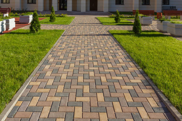 Best Custom Driveway Pavers  in Sumner, IA